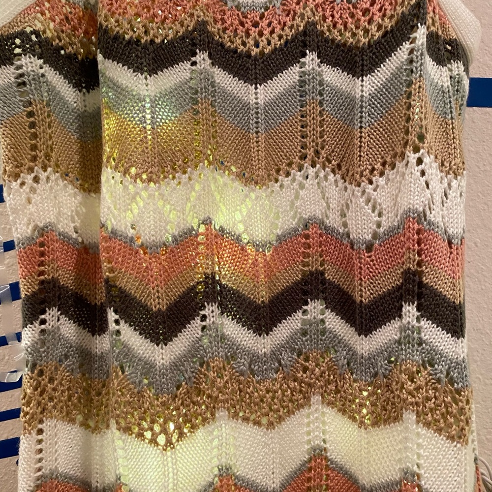 Dress - Picture 5 of 5
